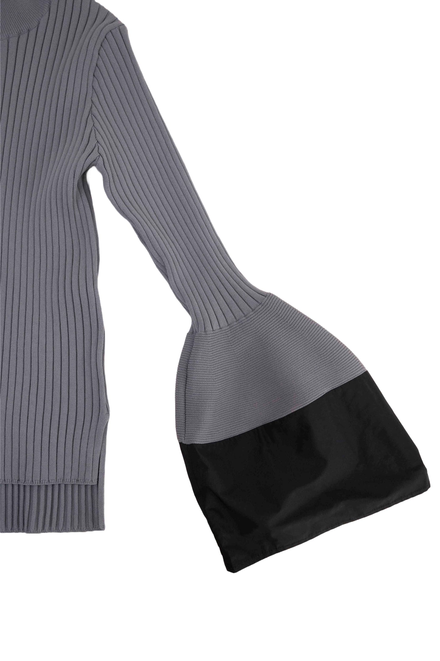 Flared sleeves PO