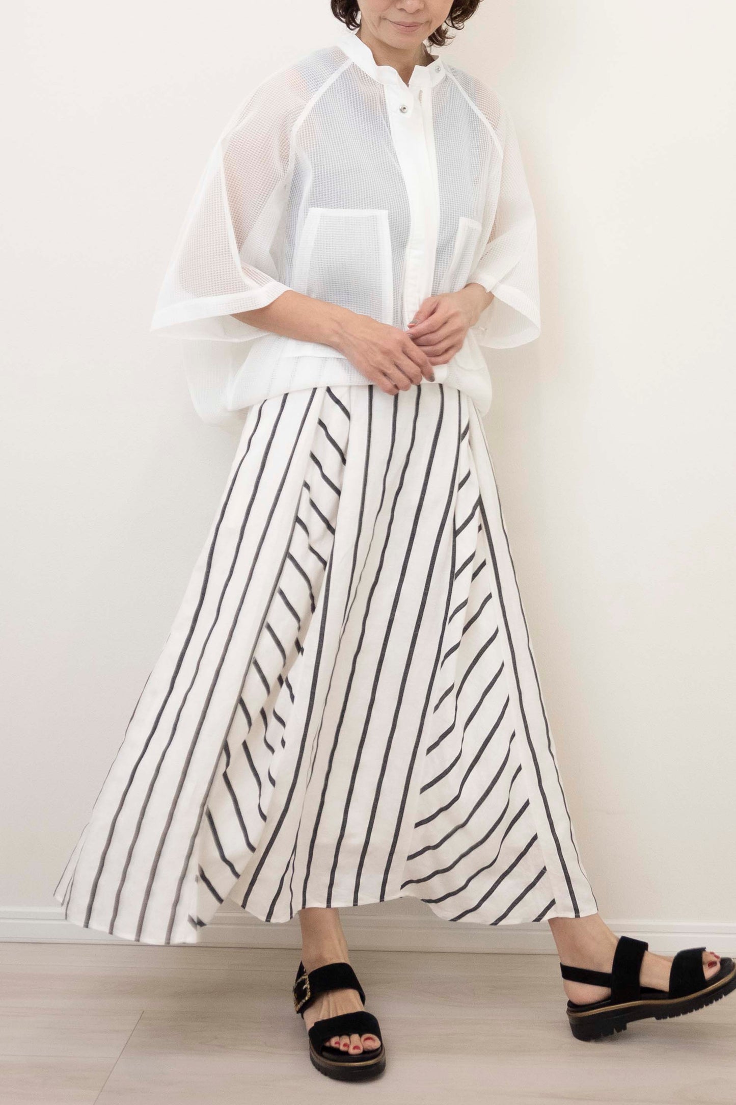 Bias Switching Stripe Skirt